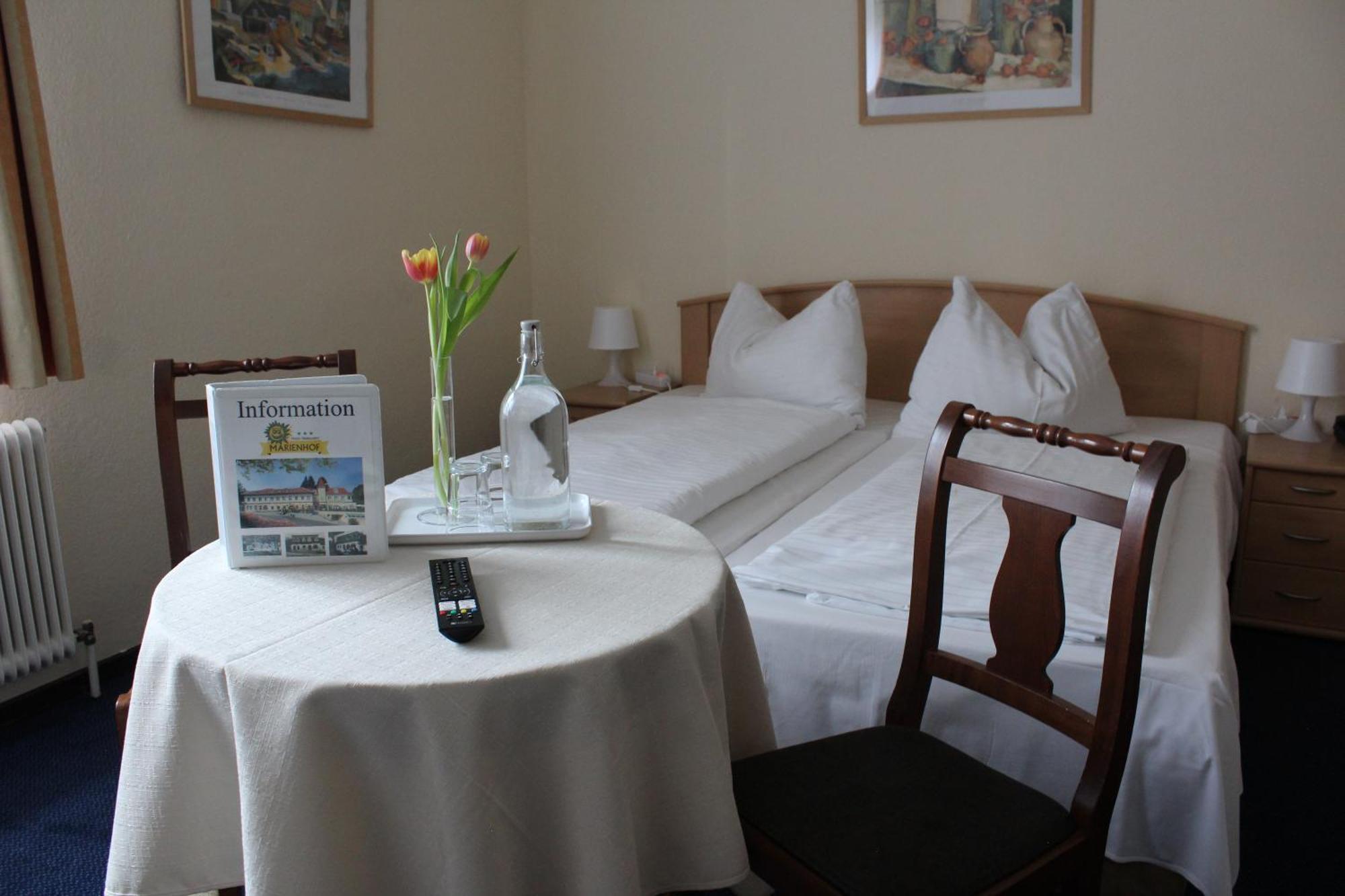 Hotel Restaurant Marienhof Unterkirchbach 外观 照片